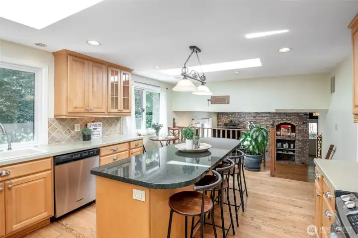 Functional flow in a chef's kiss kitchen!