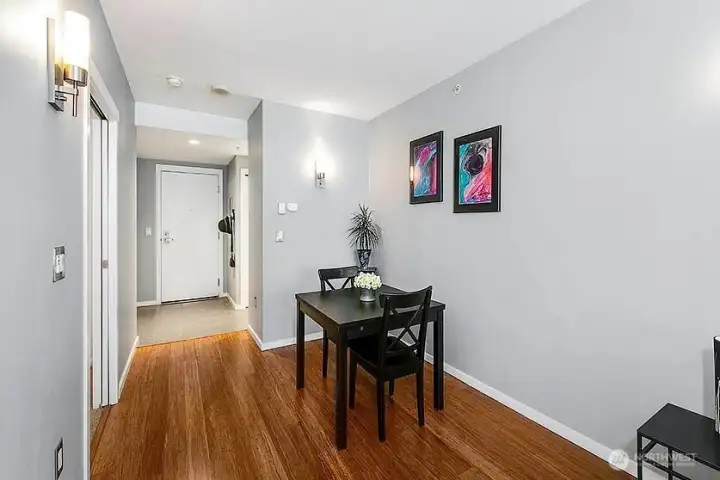 Cute dining alcove is perfect for two or more..... Cute dining alcove is perfect for two or more.....