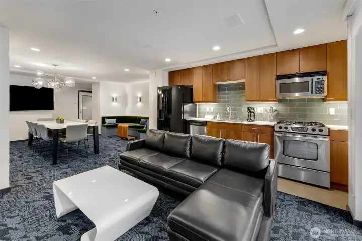 Plenty of comfy seating to host a watch party. Plenty of comfy seating to host a watch party.
