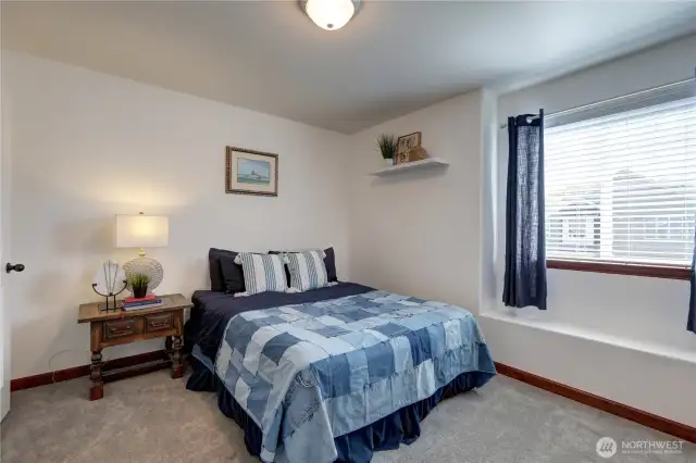 Street bedroom