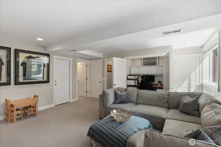 ...the doors open to reveal a super-convenient work-at-home area!