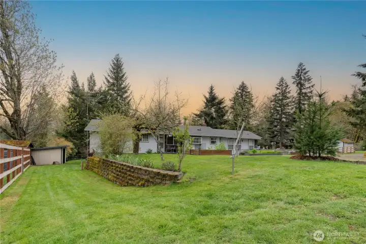 Beautiful manicured yard