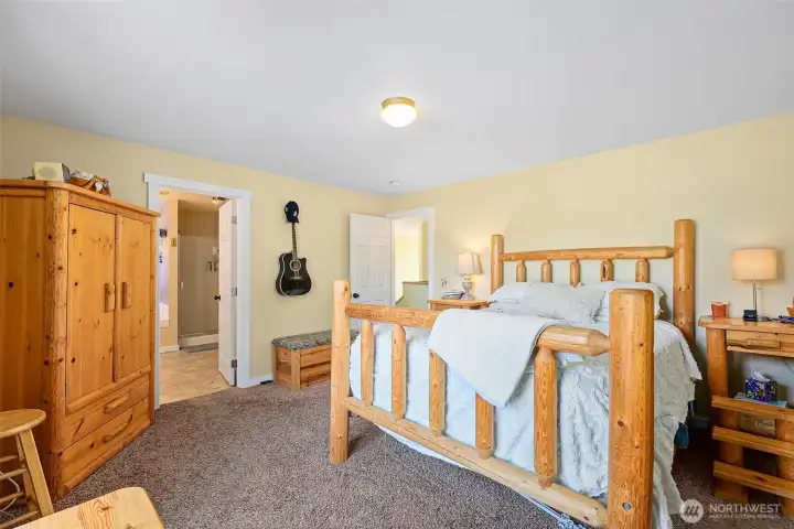 Primary bedroom