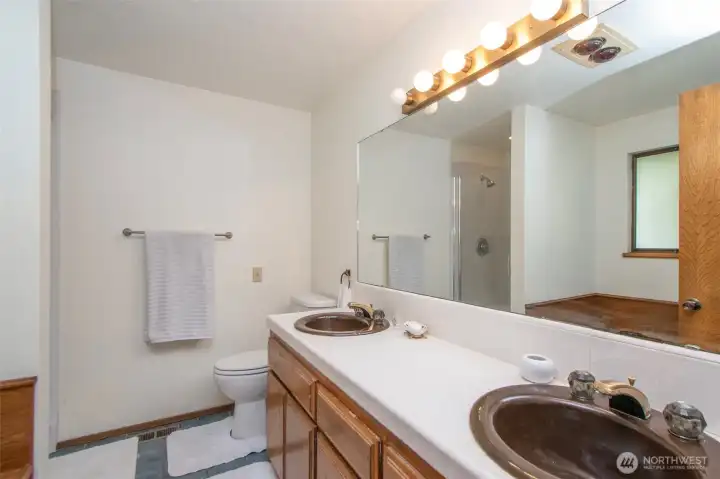Full Primary Bath