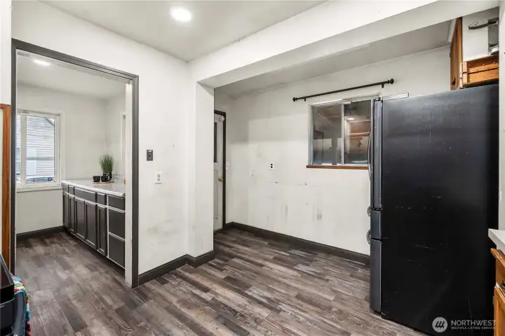 Looking toward the dining room and the backdoor to the covered patio.