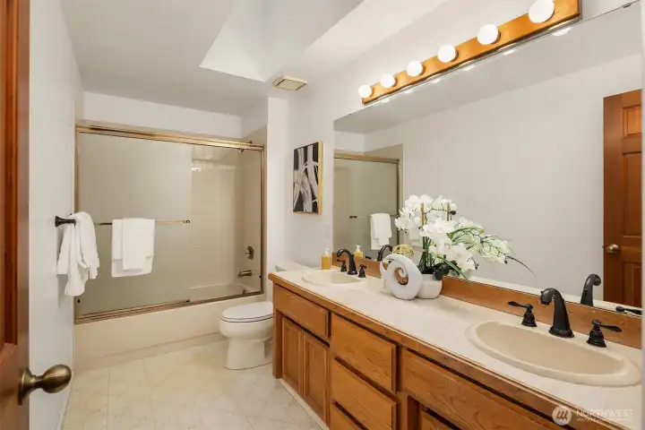 Guest bathroom