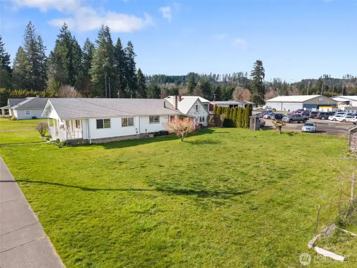 South vacant lot included in list price