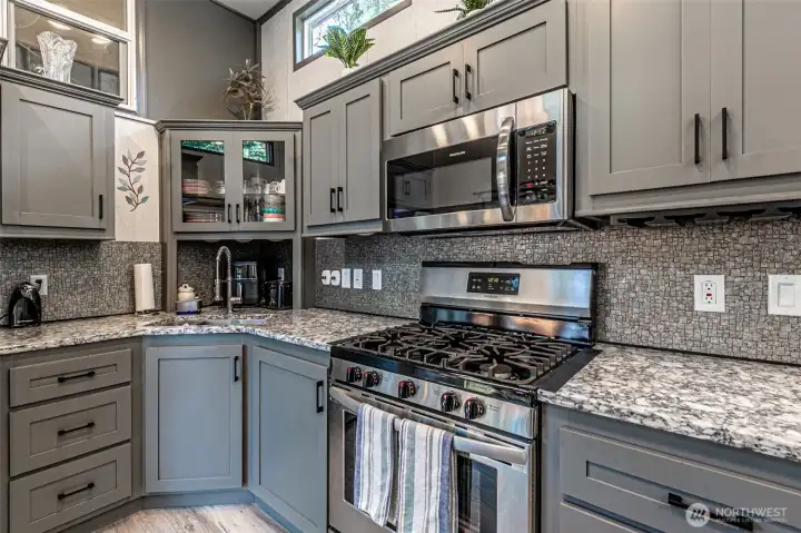 Full Kitchen with counter space.