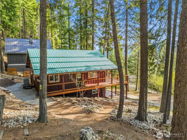 Nestled in the pines!