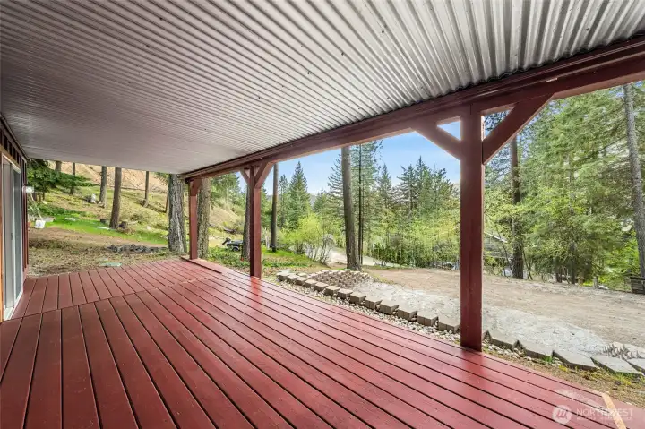 Daylight Basement - Covered deck