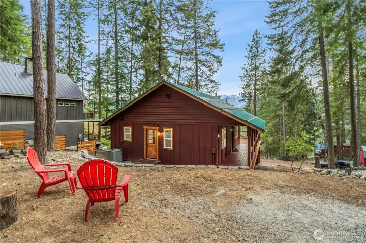 Fir Pit Area behind cabin