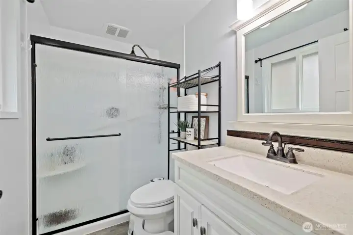 primary bedroom 2 bath