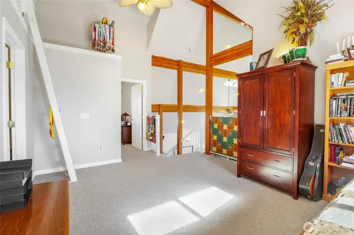 Upstairs bonus space