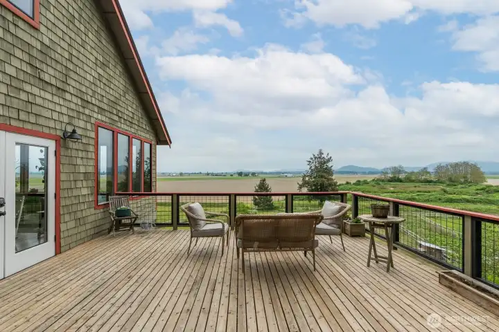 Upper deck of the dining area... There is a lower deck as well...