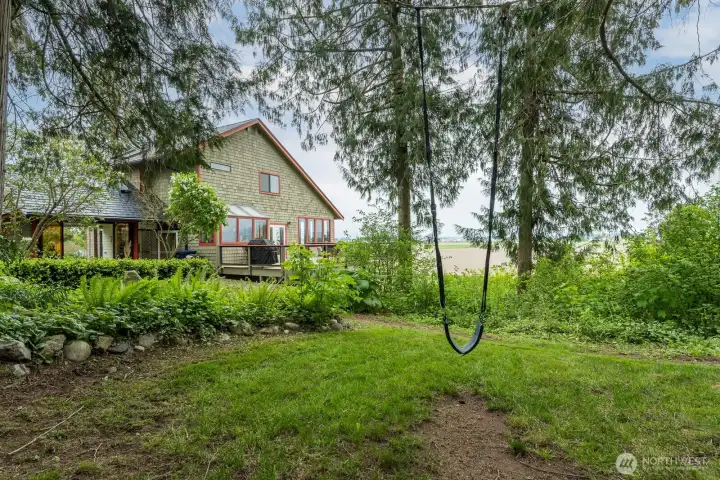So many things to explore.  This particular play area is easily visible from the kitchen...