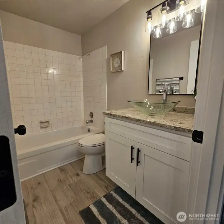 Upstairs Hall bathroom