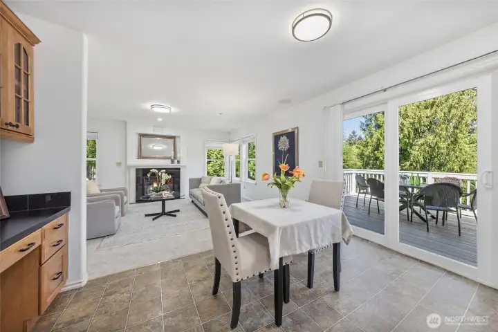 Breakfast nook with desk space and sliding door to the deck.