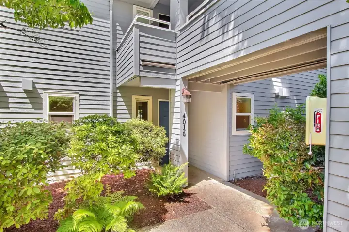 Welcoming entry with lots of privacy.