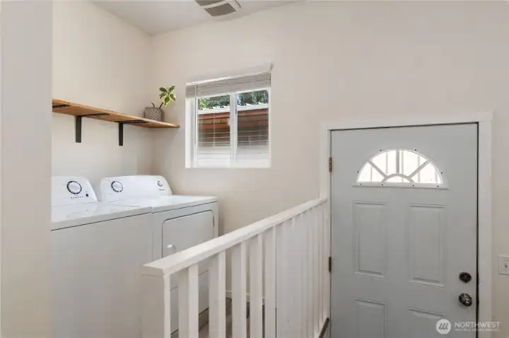 Washer and dryer convey.