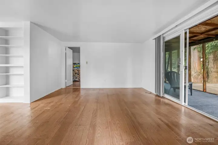 Front room - Tons of light and air filled