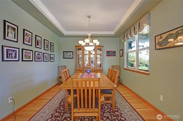 Formal Dedicated Dining Room~ Formal Dedicated Dining Room~