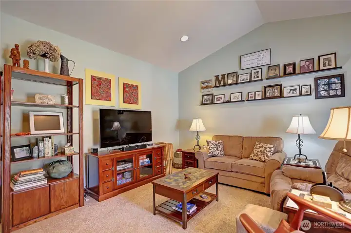 Unique Layout offers a Bonus Room/Office Space~ Unique Layout offers a Bonus Room/Office Space~