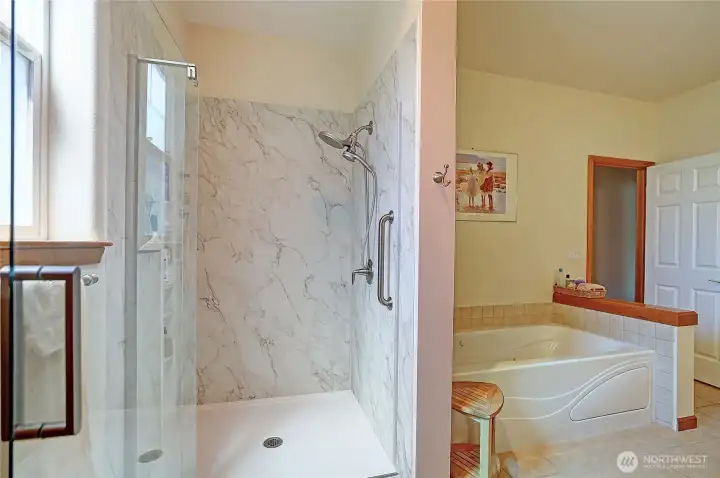 Updated Solid-Composite Shower and Jetted Soaking Tub~ Updated Solid-Composite Shower and Jetted Soaking Tub~