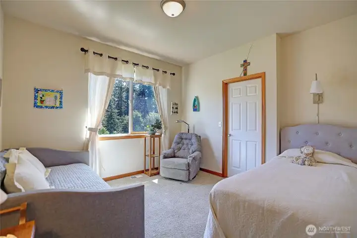 Guest Bedroom w/ Walk-In Closet~ Guest Bedroom w/ Walk-In Closet~