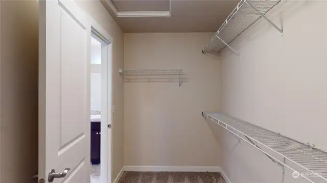 Primary ensuite walk-in closet