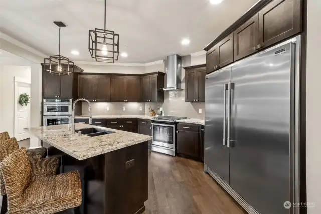 Elegance abounds in this kitchen.