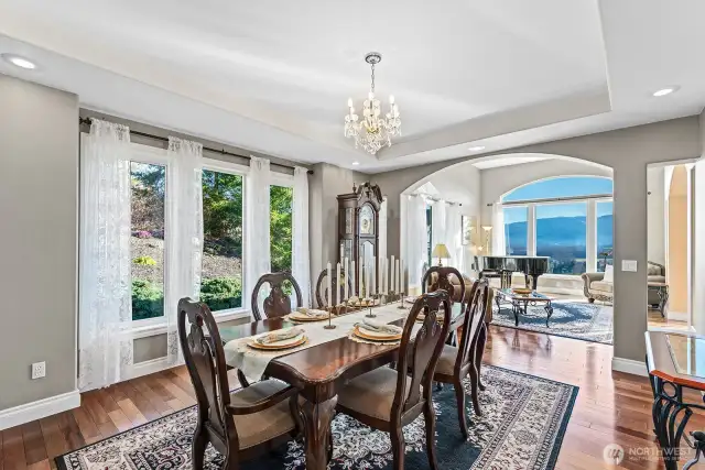 Formal Dining Room / Formal Living Room