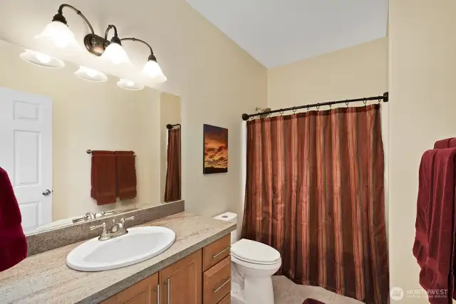 Full Upstairs Bathroom