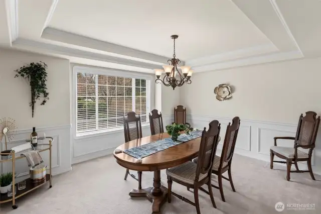 Formal Dining