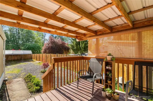 Front covered deck