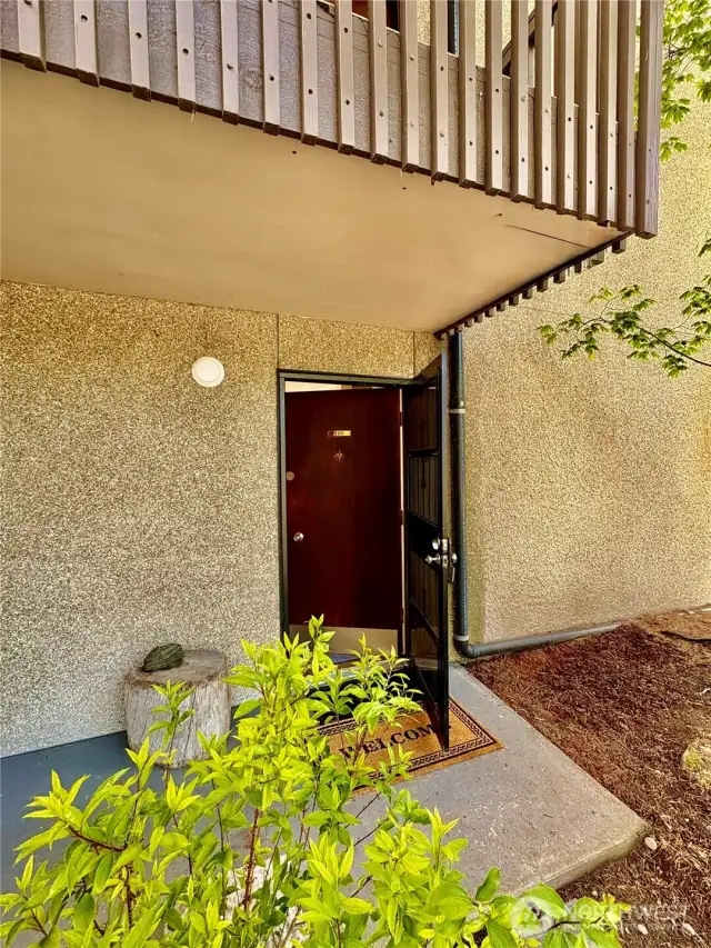 Unit 205 is right at the front of the building. It has it's own secure entrance, and only one shared neighbor; upstairs.