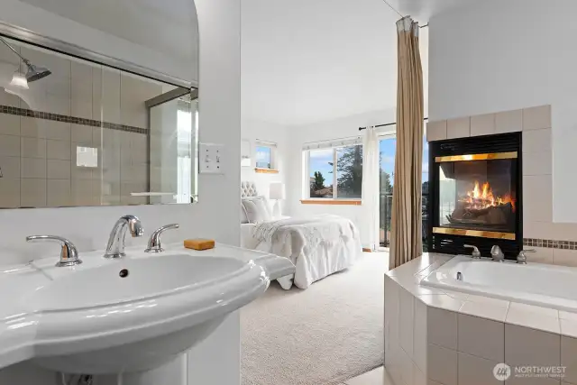 Like a luxe hotel suite!