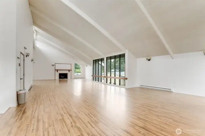 Event/Party Room Event/Party Room