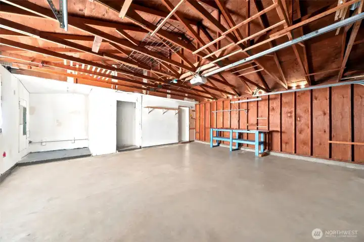 Large 2-Car Garage