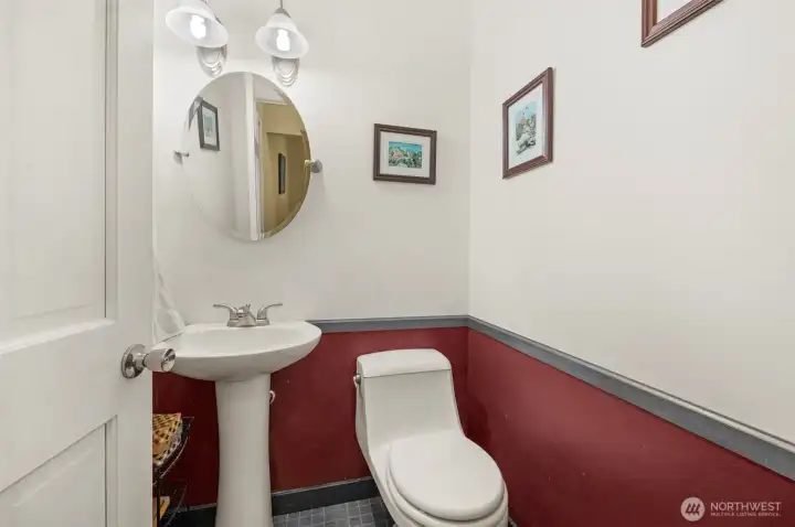 1/2 bath on the main.