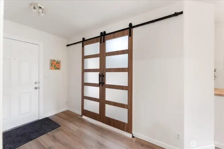 Seller removed a pony wall and installed a beautiful barn door creating a space for an office, playroom or guest room. This room also has a Murphy bed to accommodate overnight guests. Seller removed a pony wall and installed a beautiful barn door creating a space for an office, playroom or guest room. This room also has a Murphy bed to accommodate overnight guests.