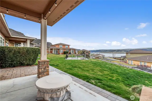Just steps from the hot tub.