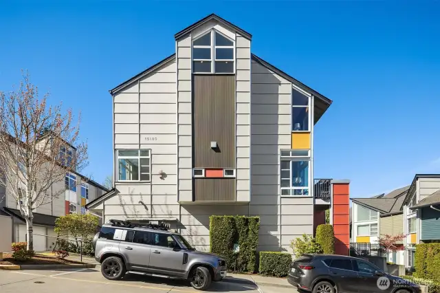 Sunlight streams in from all three sides of the building and all three sides are yours. This beautiful end unit in sought after Element is BEST IN CLASS.