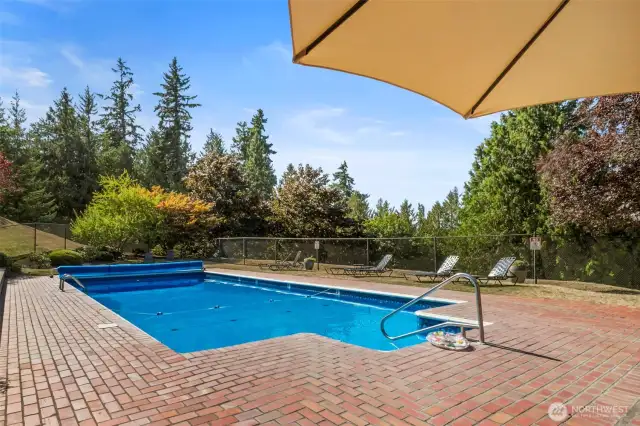 Community pool