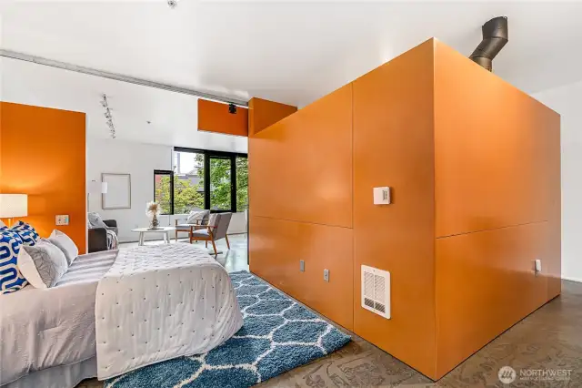 The unit is well designed with a circular layout and flow.