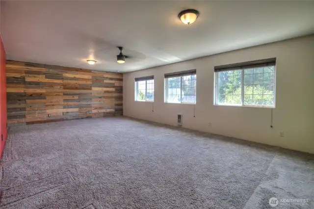 Can you say large flex space??