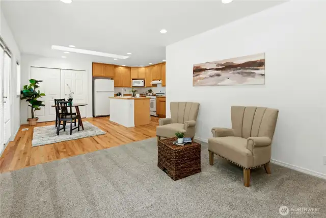 den into eating space and kitchen