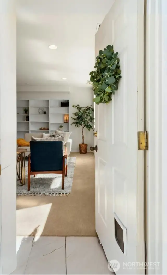 lower level private entry