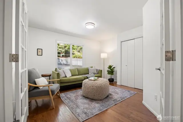 4th bedroom and or den.