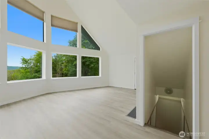 Main house livingroom w/ downstairs access