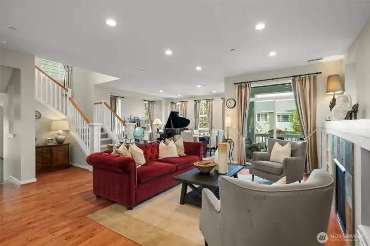 Step out onto your quaint balcony and impress the neighbors with your knowledge of Shakespeare!